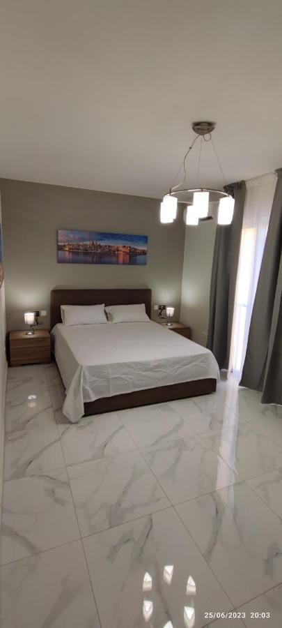 Skyline Court Holiday Apartments Hal Ghaxiak Exterior foto